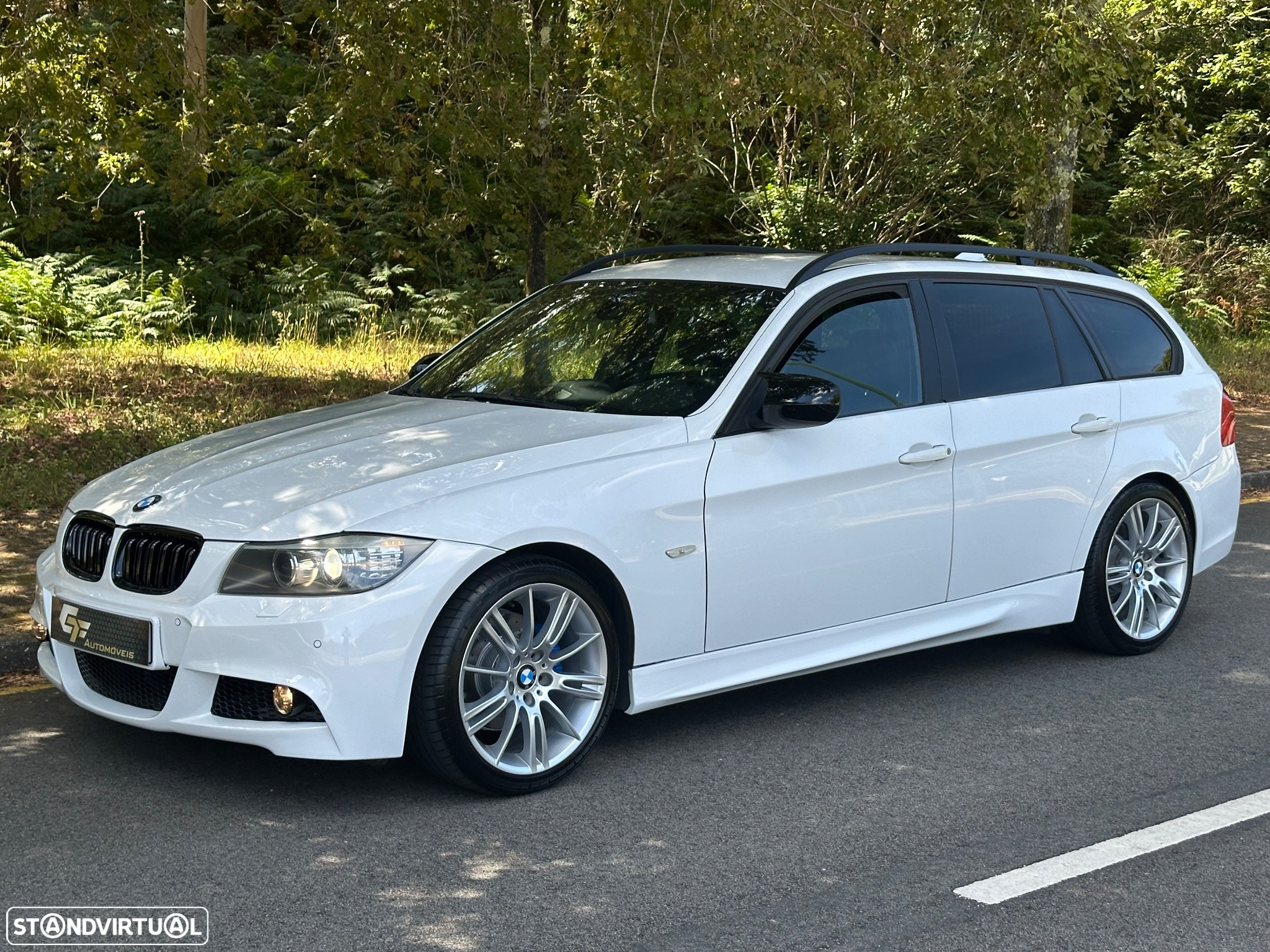 BMW 320 d Touring Navigation Sport - 13