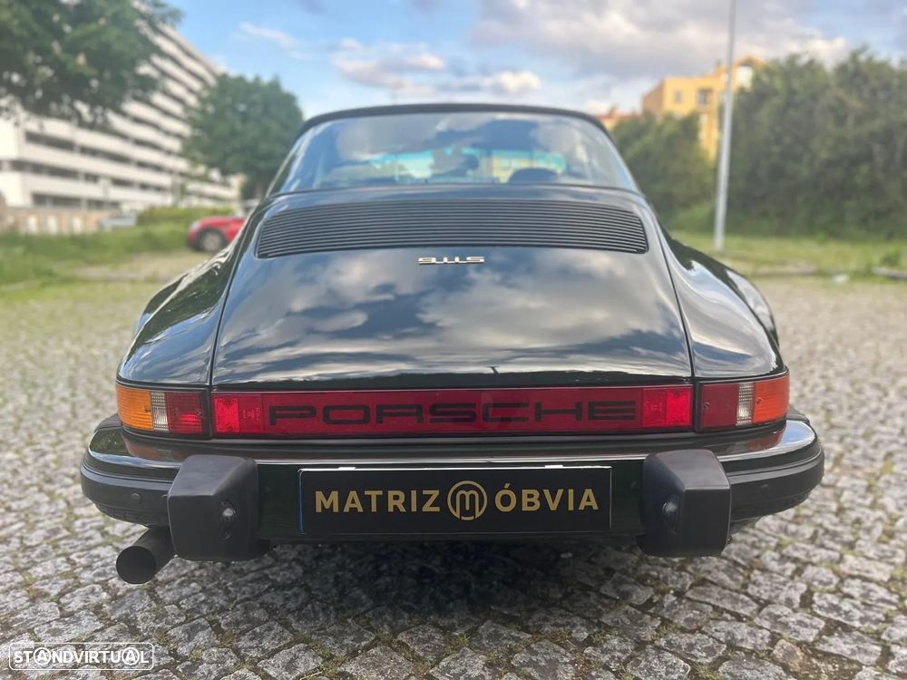 Porsche 911 Série F - 4