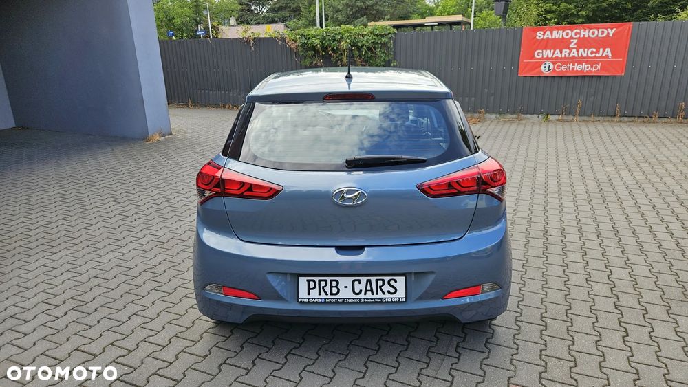 Hyundai i20 1.2 Elegant - 10