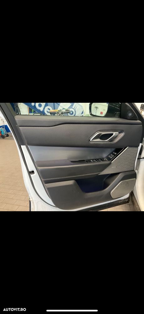 Land Rover Range Rover Velar 2.0 D200 MHEV Dynamic SE - 11