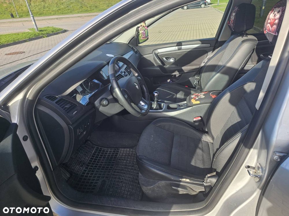 Renault Laguna - 13