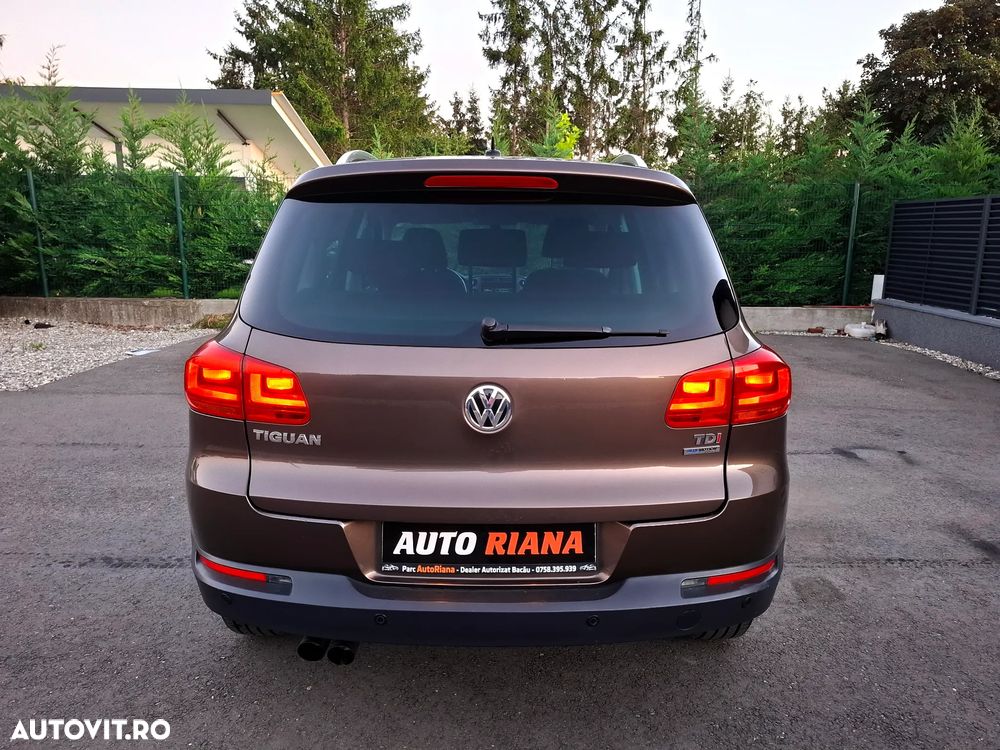 Volkswagen Tiguan 2.0 TDI DPF BlueMotion Technology Sport & Style - 10