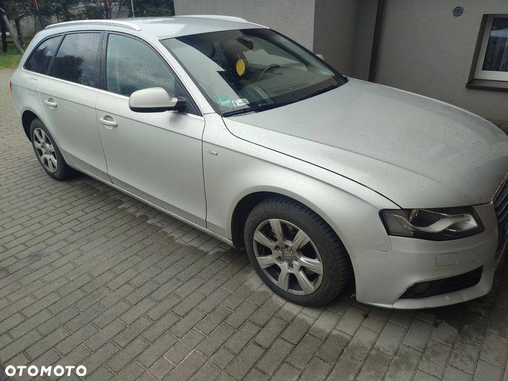 Audi A4 Avant 2.0 TDI Multitronic - 8