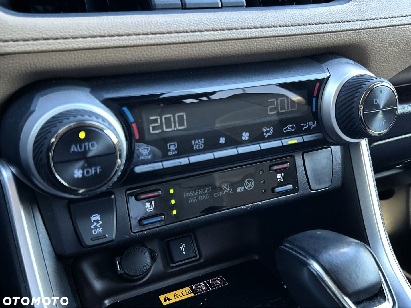 Toyota RAV4 - 18
