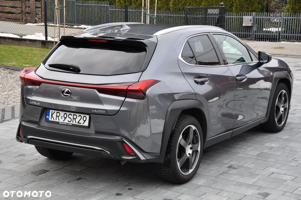 Lexus UX 200 GPF F Sport Design+ 2WD - 10