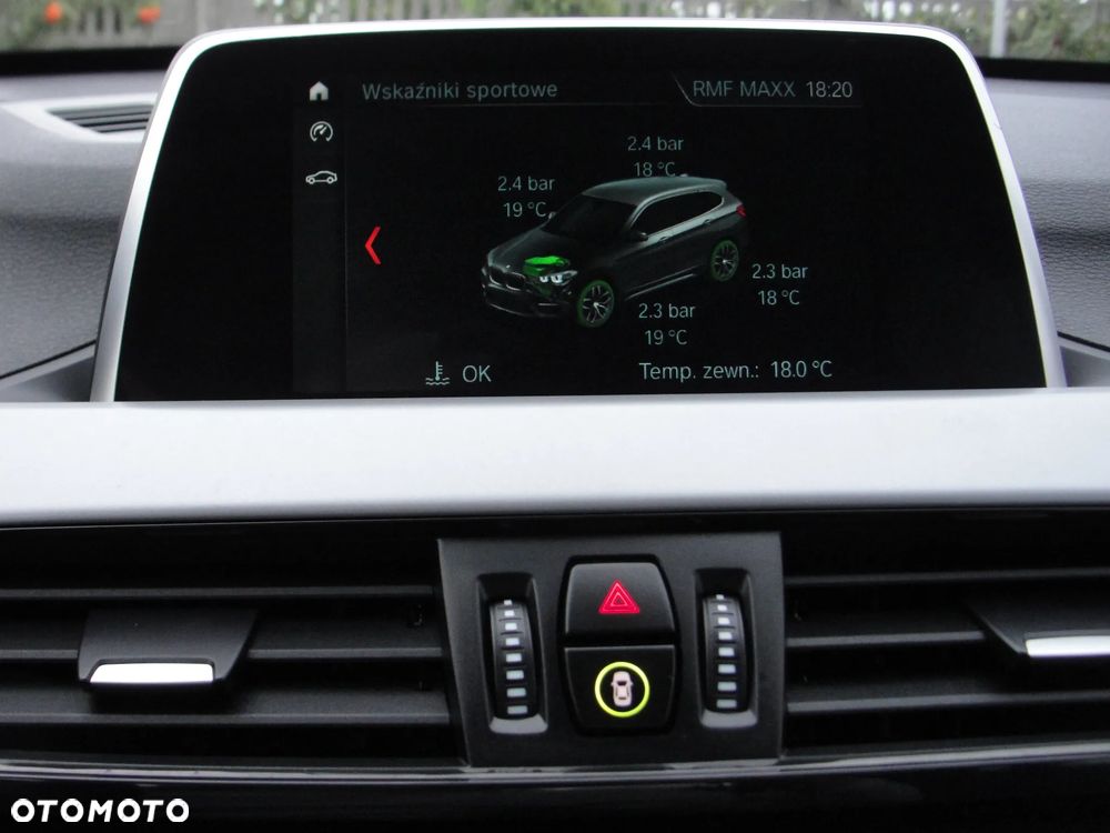 BMW X1 sDrive18d xLine - 35