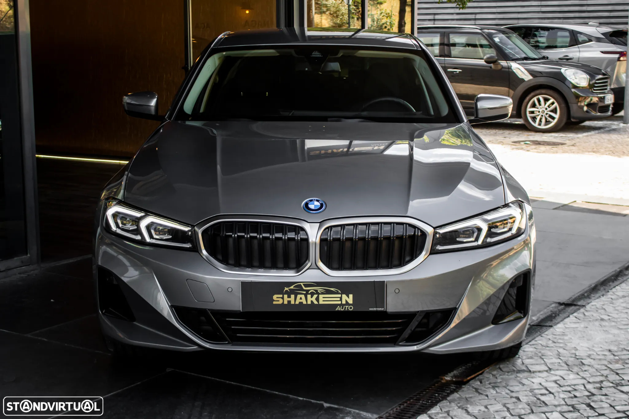 BMW 330 e xDrive Aut. Luxury Line - 7
