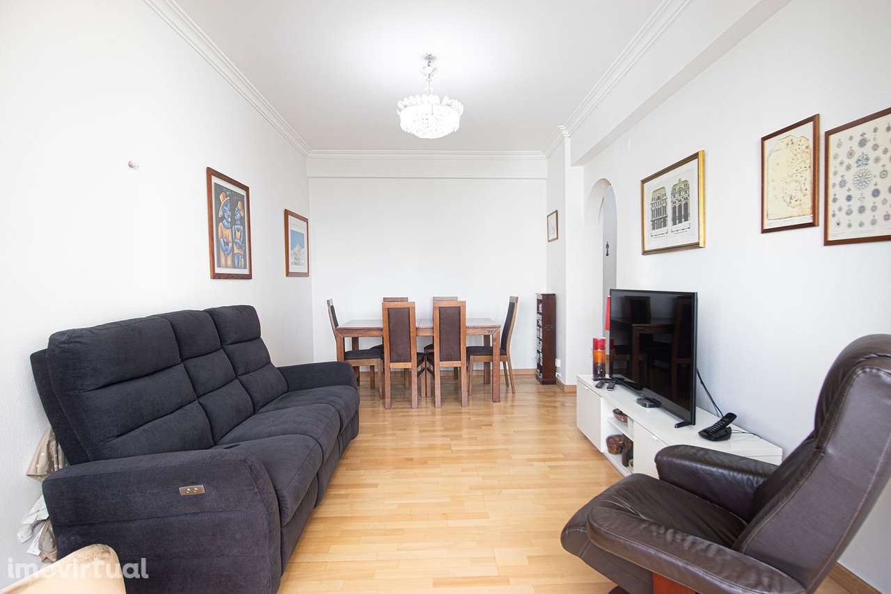 Apartamento T3 em Carnaxide - Grande imagem: 2/33