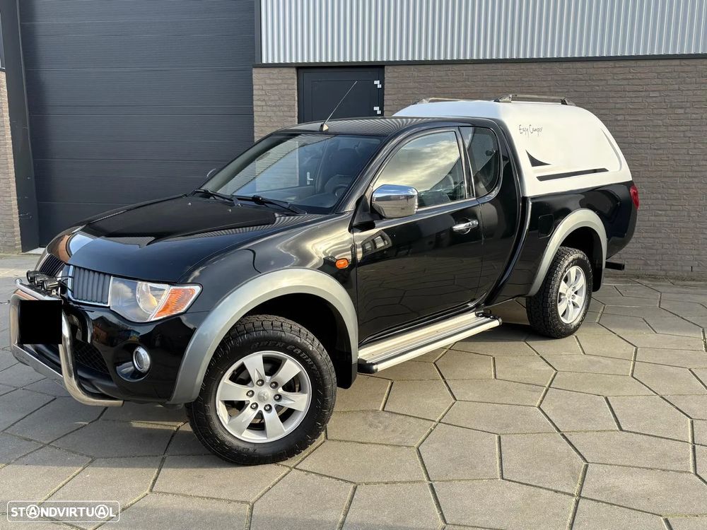 Mitsubishi L200 2.5 DI-D Club Intense 4WD - 7