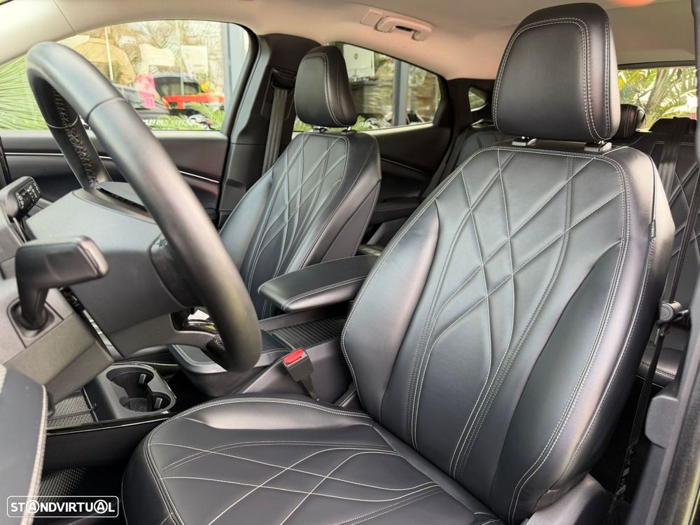 Ford Mustang Mach-E Alargada - 16