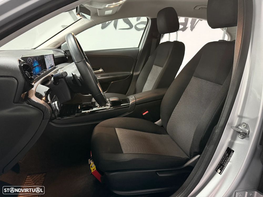 Mercedes-Benz A 180 Limousine d Business Solutions Aut. - 15