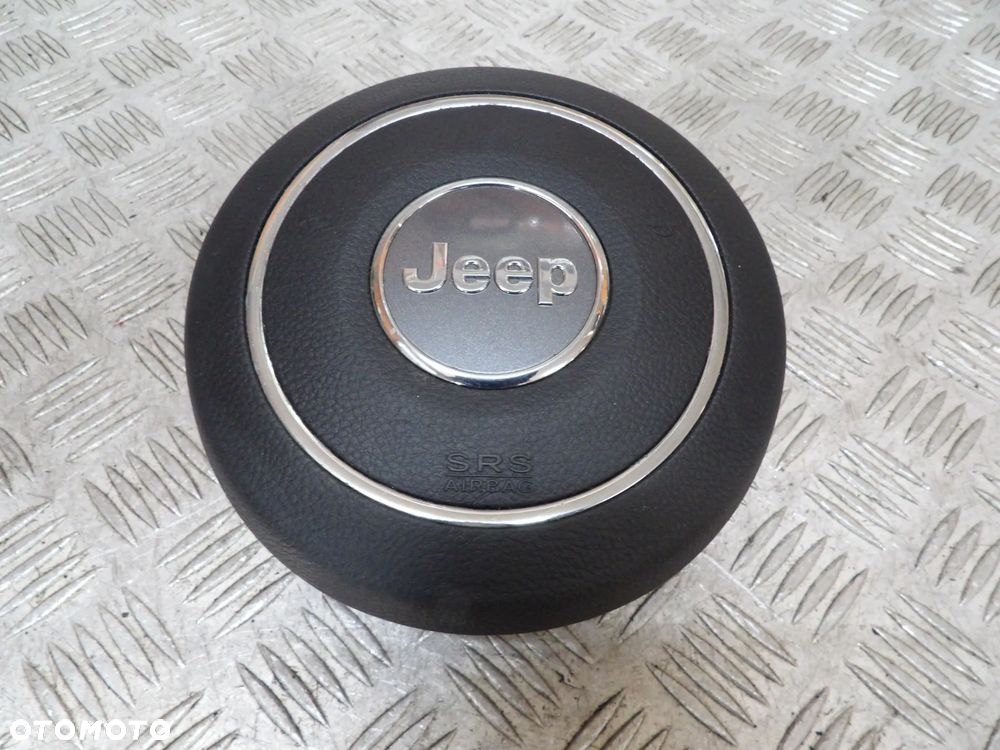 JEEP GRAND CHEROKEE WK2 PODUSZKA POWIETRZNA KIEROWCY AIRBAG P1GS311XLAH