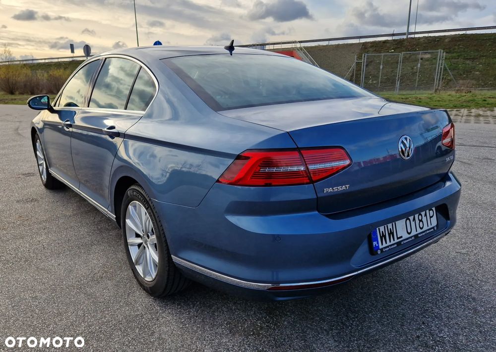 Volkswagen Passat 2.0 TDI BMT Highline DSG - 6