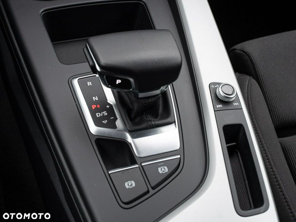 Audi A4 Avant 35 TFSI mHEV S tronic - 18