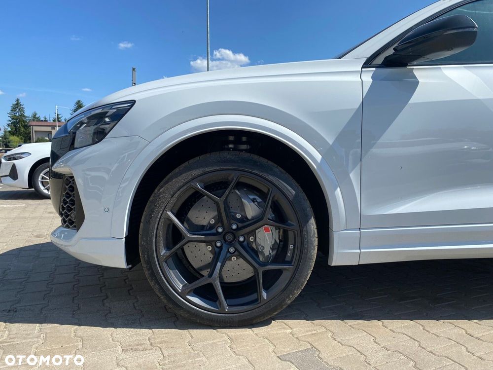 Audi RS Q8 - 2