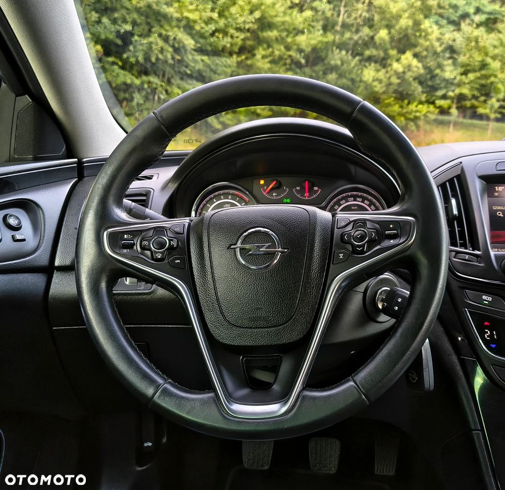 Opel Insignia - 19