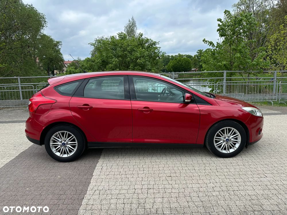 Ford Focus 1.6 TDCi DPF Titanium - 5