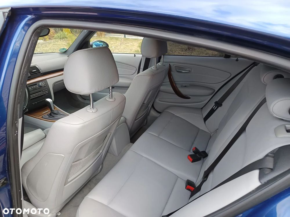 BMW Seria 1 120i - 5