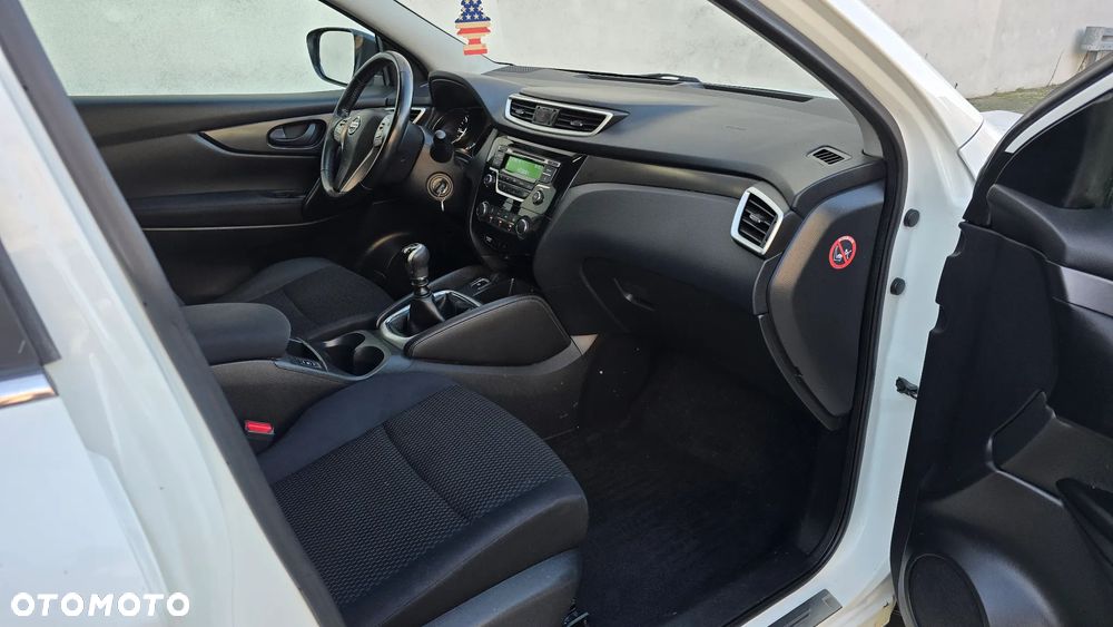 Nissan Qashqai 1.5 dCi TEKNA - 20