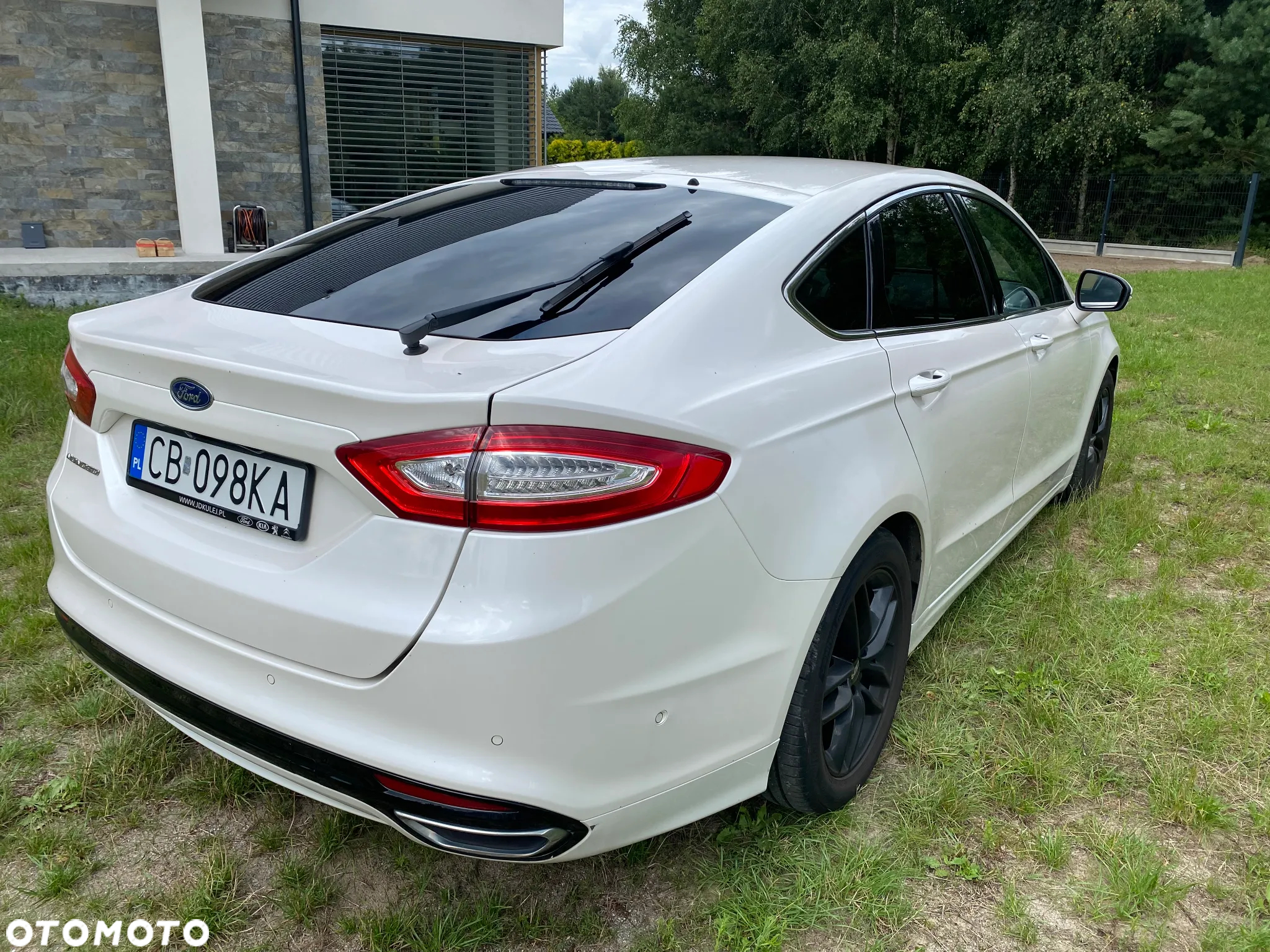 Ford Mondeo 2.0 TDCi Titanium PowerShift - 3