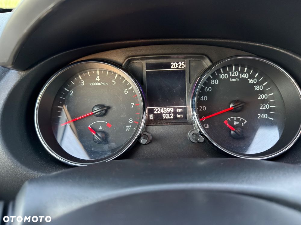 Nissan Qashqai 1.6 Acenta - 12