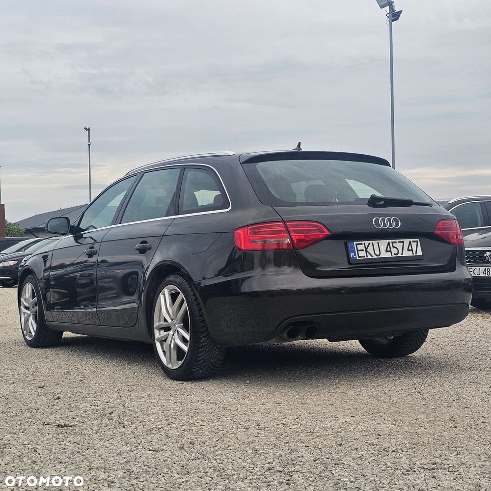Audi A4 Avant - 9