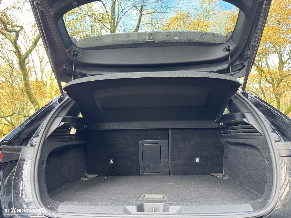 Opel Astra 1.2 T Elegance - 11