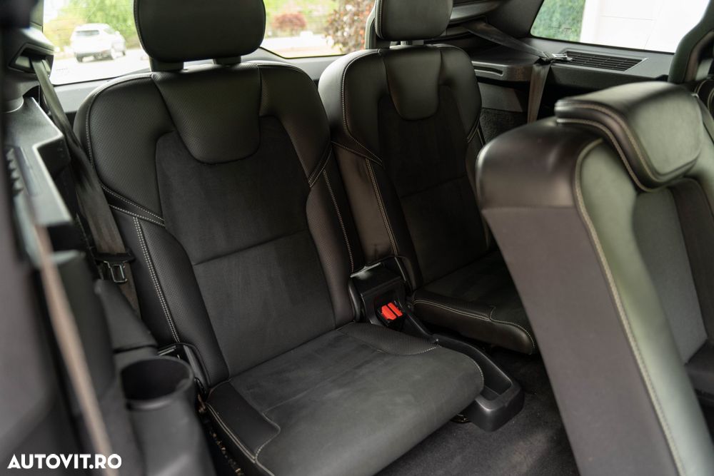 Volvo XC 90 D5 AWD Geartronic RDesign - 9
