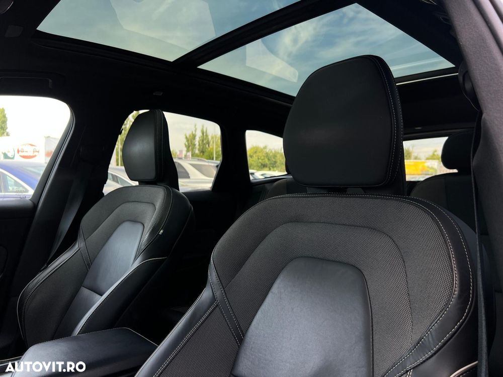 Volvo XC 60 - 22