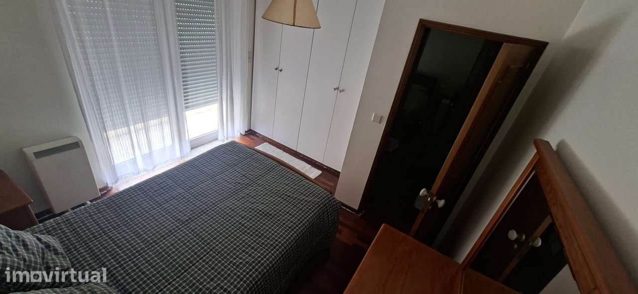 Quarto Individual para estudante feminino em Matosinhos - Grande imagem: 2/7