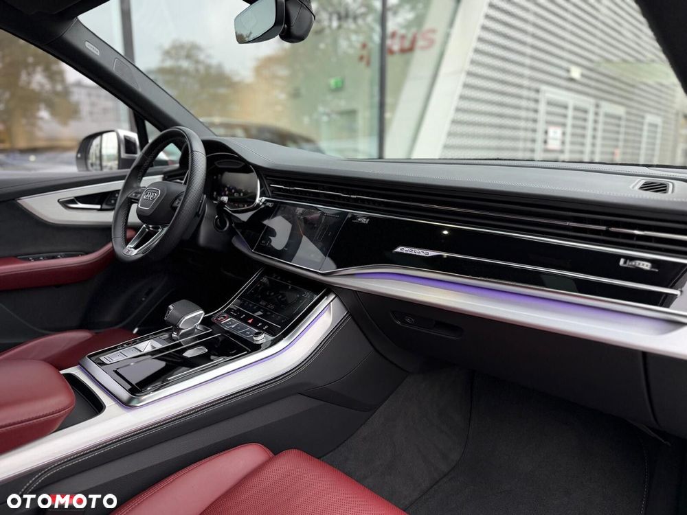 Audi SQ7 - 14