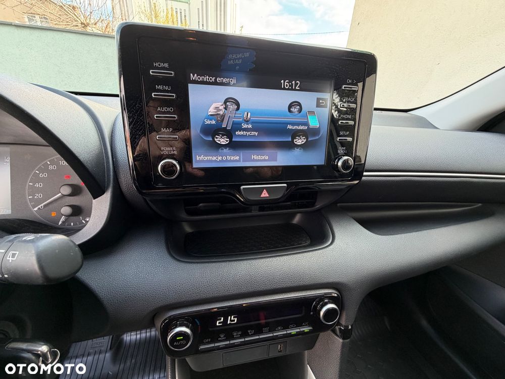 Toyota Yaris - 18