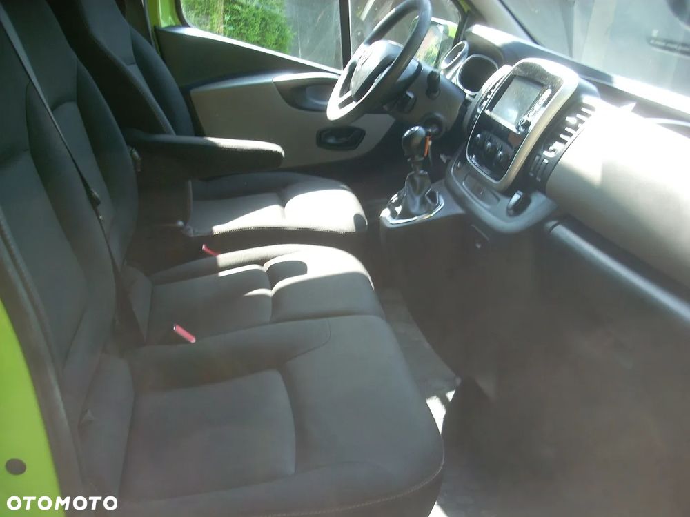 Renault Trafic Grand SpaceClass 1.6 dCi - 10
