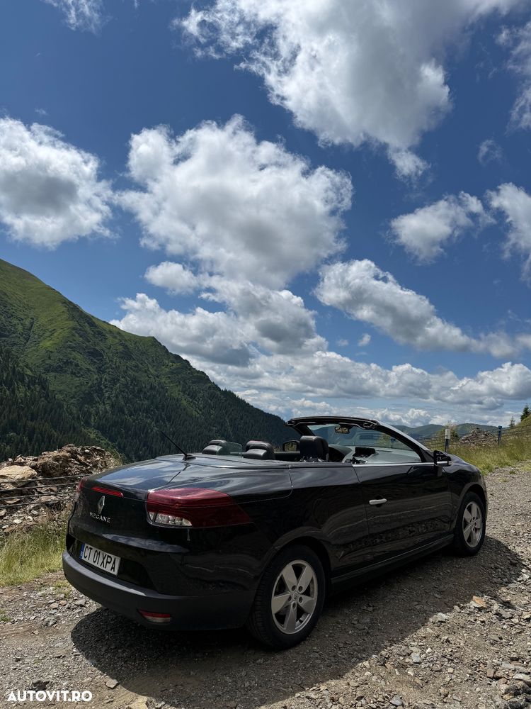 Renault Megane III 1.6 16V Color Edition - 4