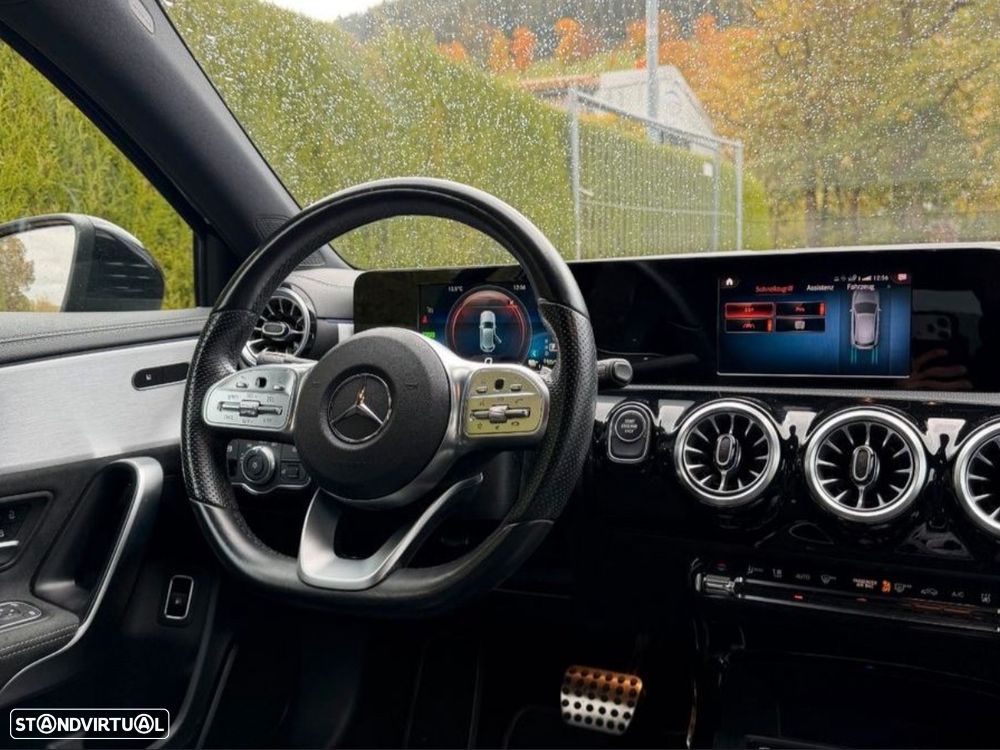 Mercedes-Benz A 250 e 8G-DCT AMG Line - 6