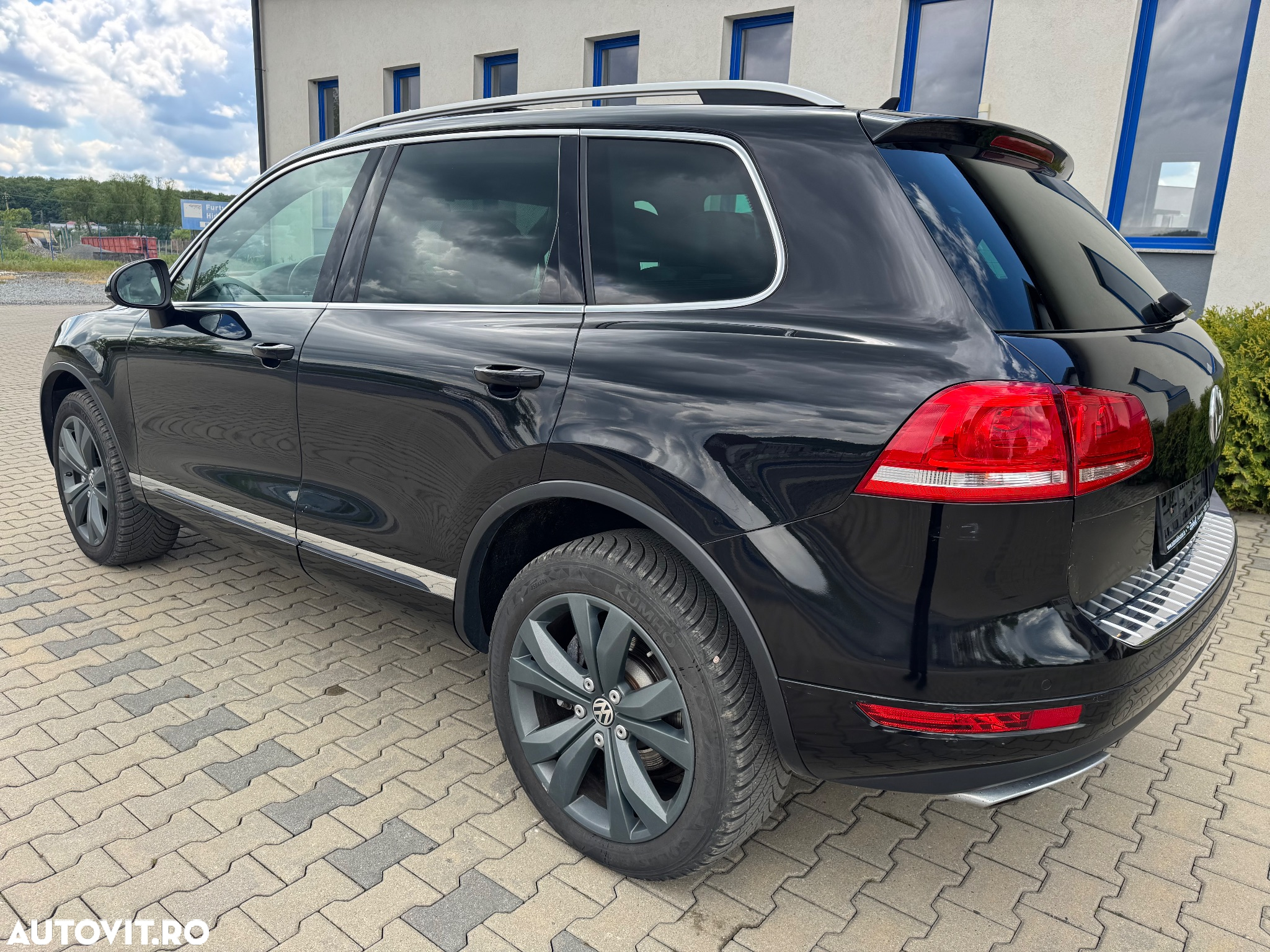 Volkswagen Touareg 3.0 V6 TDI Blue Motion DPF Automatik Exclusive Terrain Tech - 4