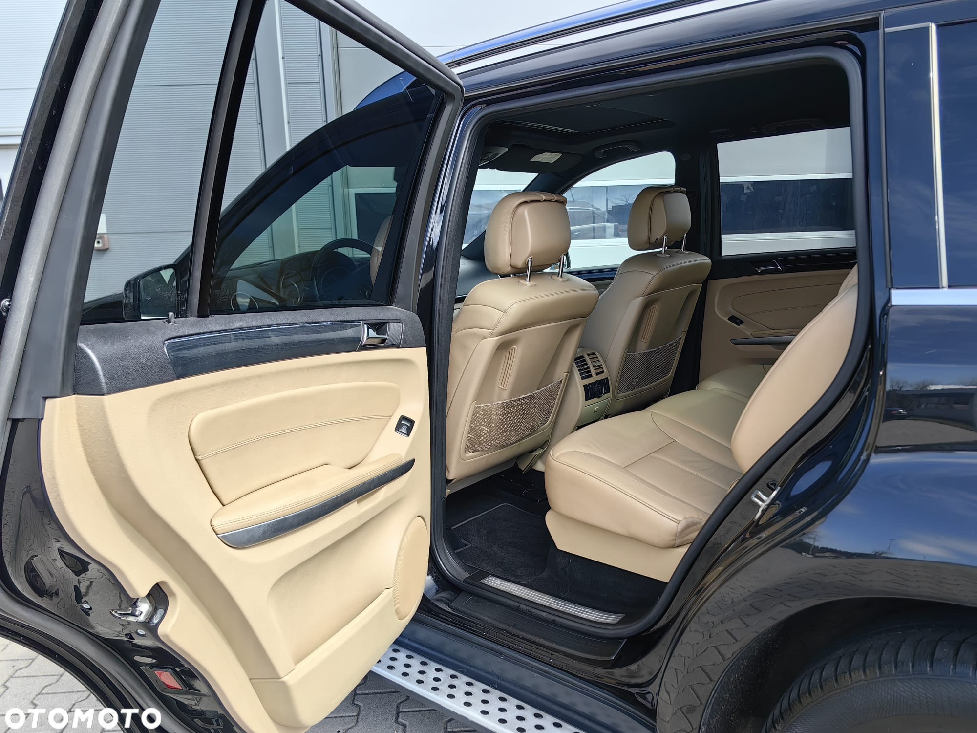 Mercedes-Benz GL 450 CDI - 12