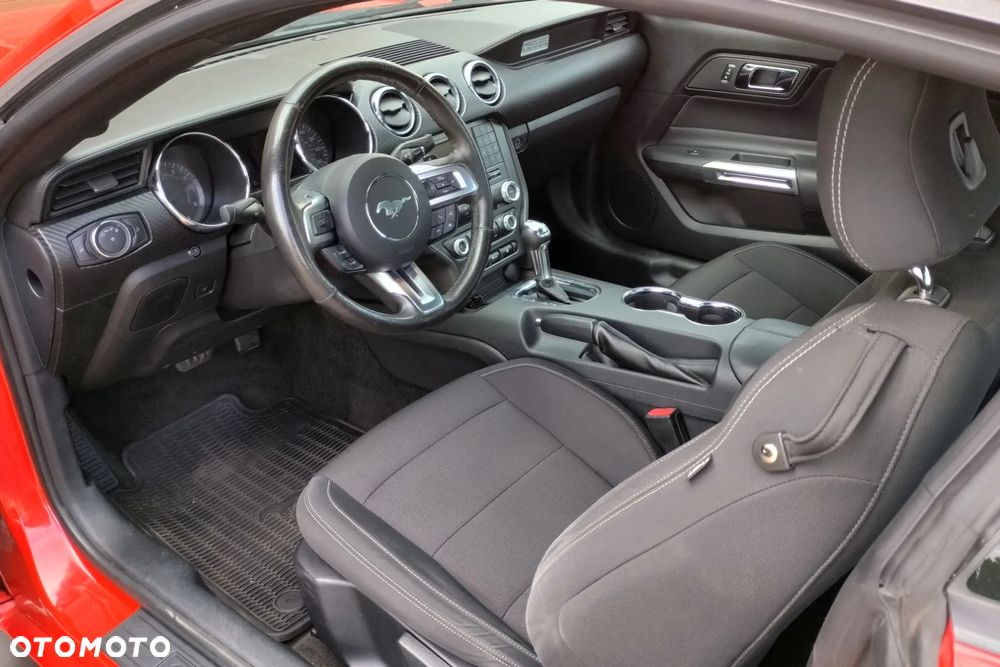 Ford Mustang 3.7 V6 - 5