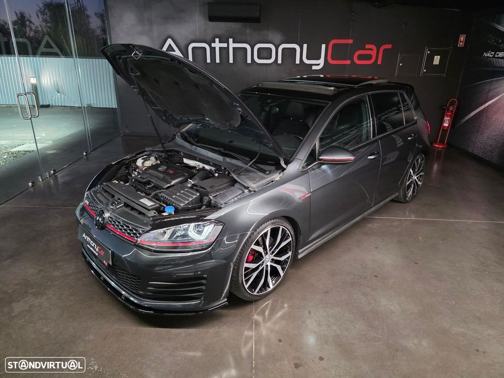 VW Golf 2.0 TSi GTi DSG - 42