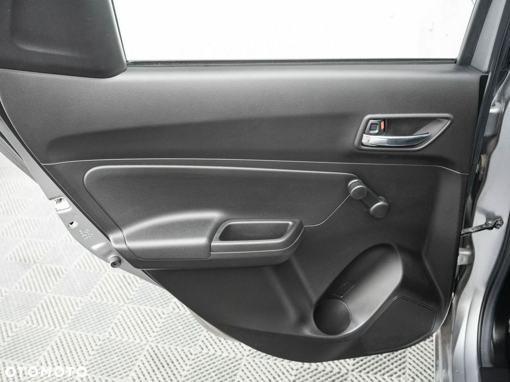 Suzuki Swift - 19