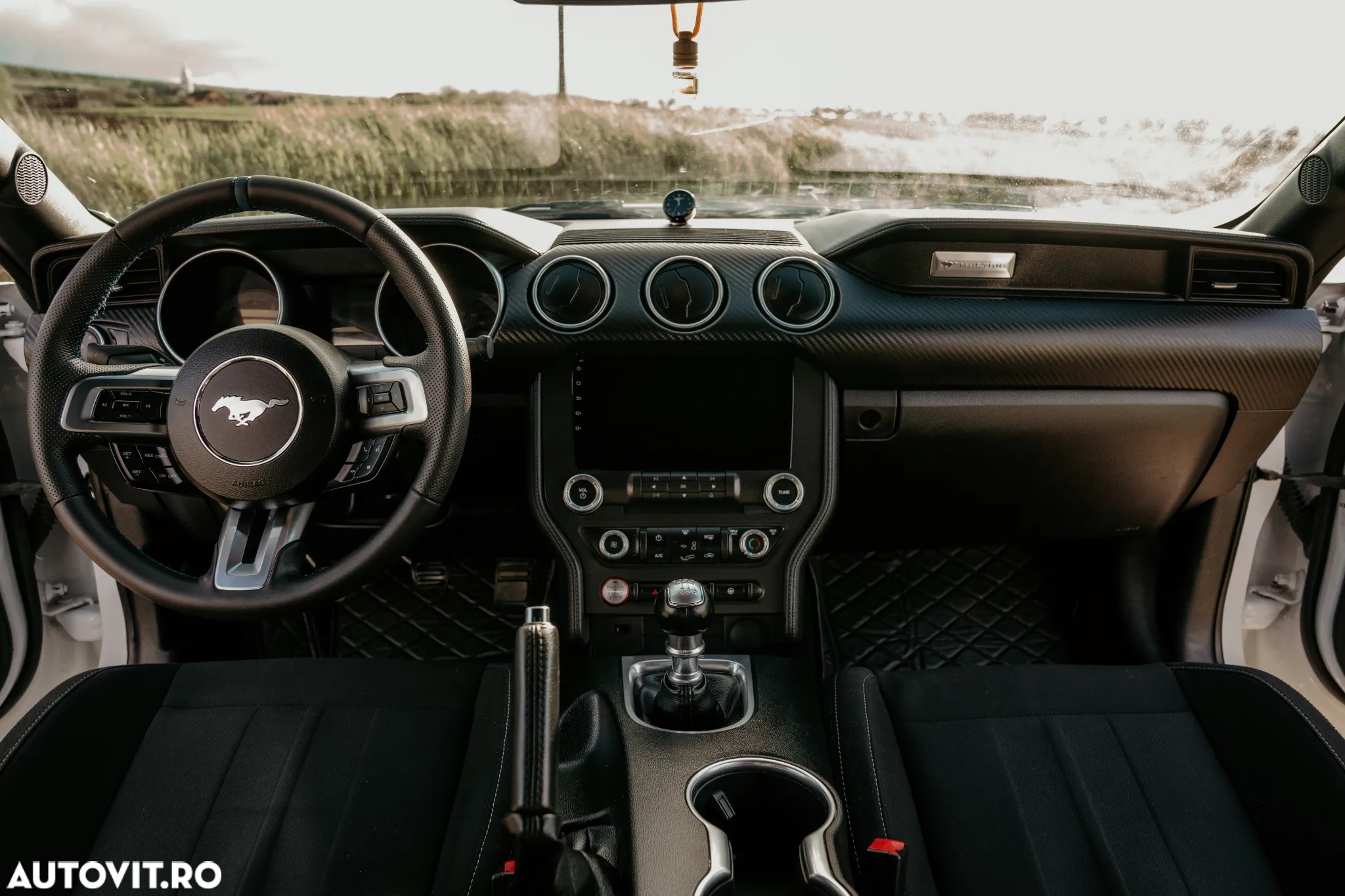 Ford Mustang 2.3 Eco Boost - 24