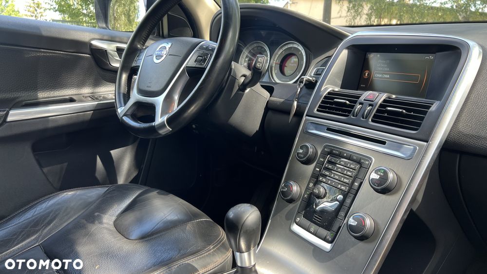Volvo XC 60 - 29