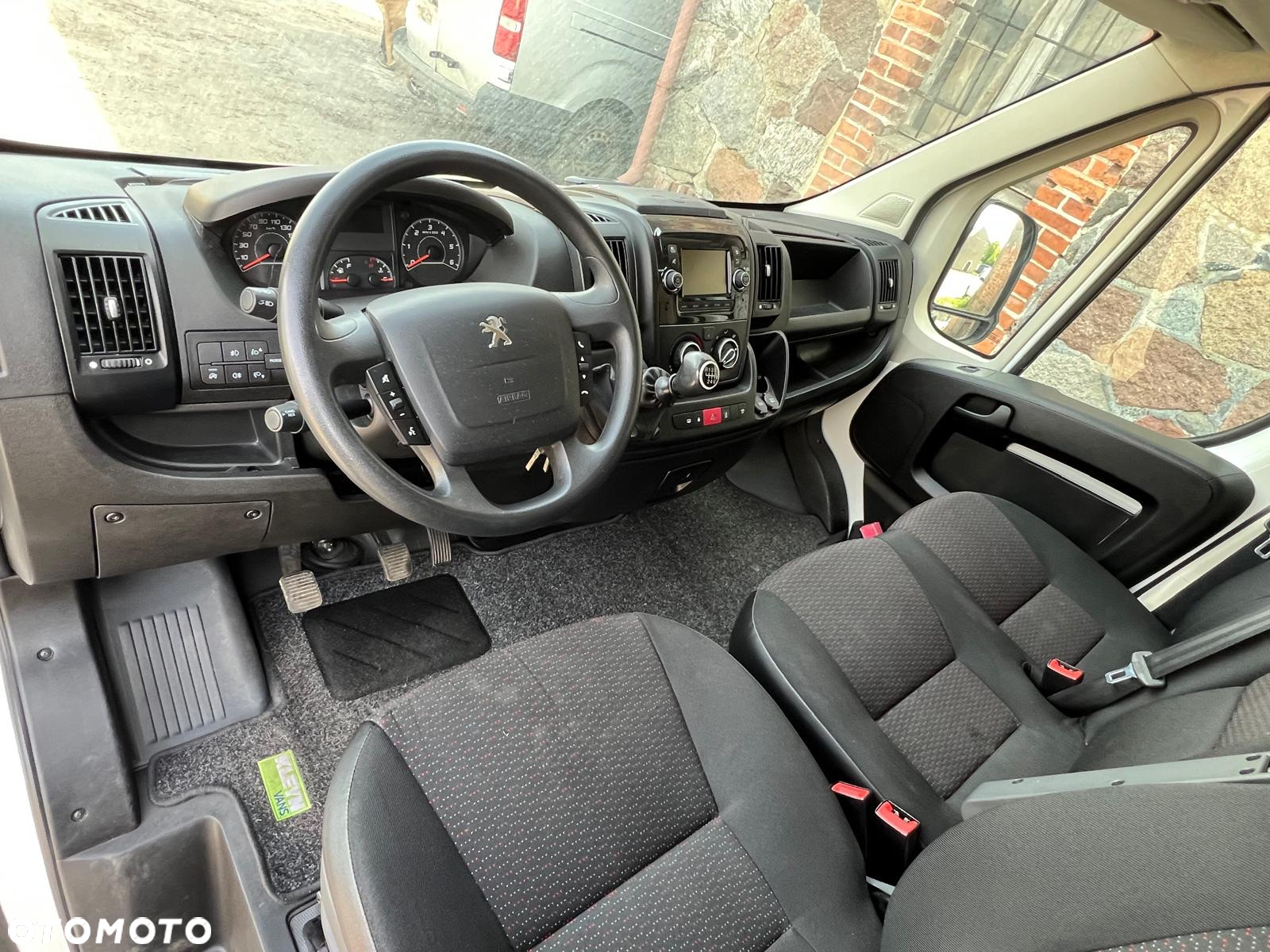 Peugeot Boxer - 8