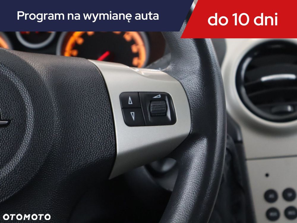 Opel Corsa - 18