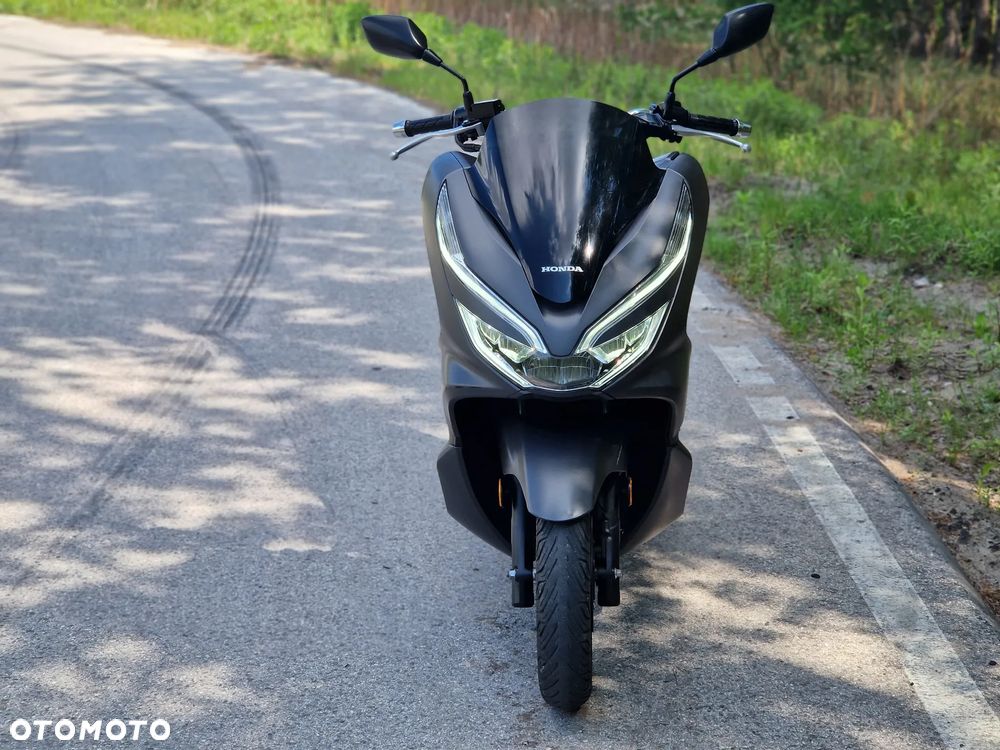 Honda PCX - 1