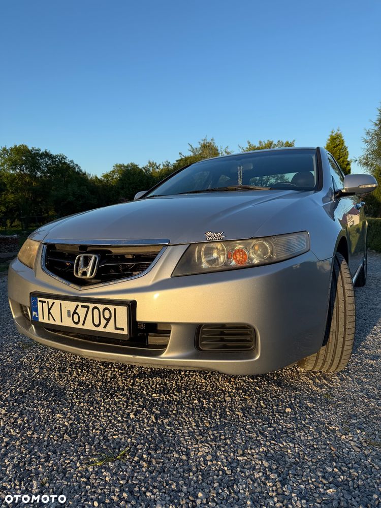 Honda Accord - 1
