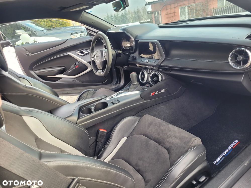 Chevrolet Camaro - 16