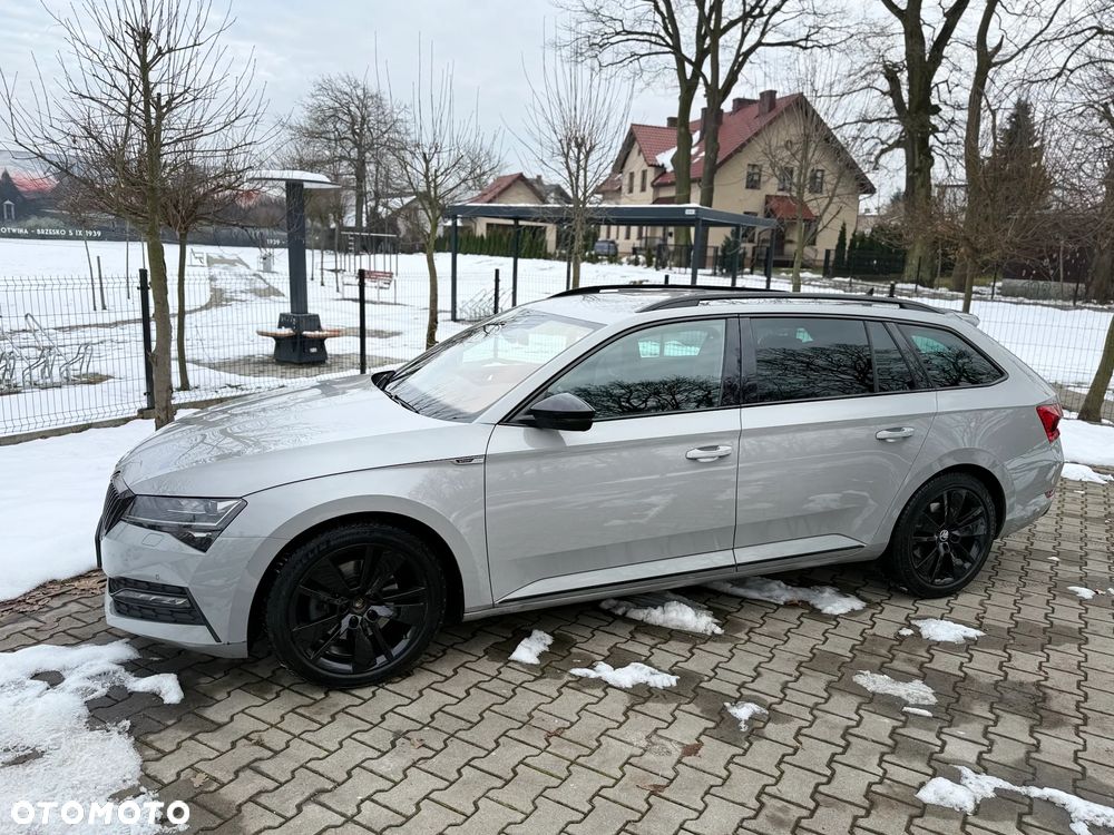 Skoda Superb 2.0 TDI SCR 4x4 Sportline DSG - 2