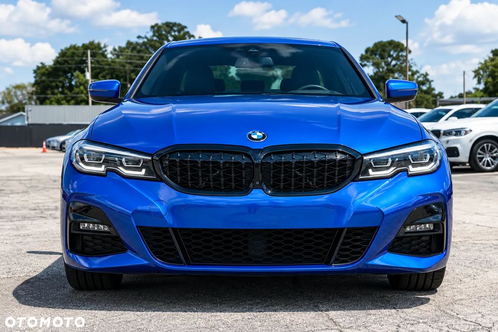 BMW Seria 3 330i M Sport - 3