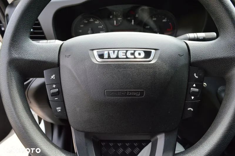 Iveco DAILY - 33
